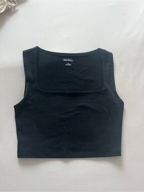 Black Square-Neck Crop Tank